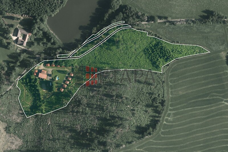 Prodej rekreačního areálu v Jihočeském kraji v okrese Jindřichův Hradec.