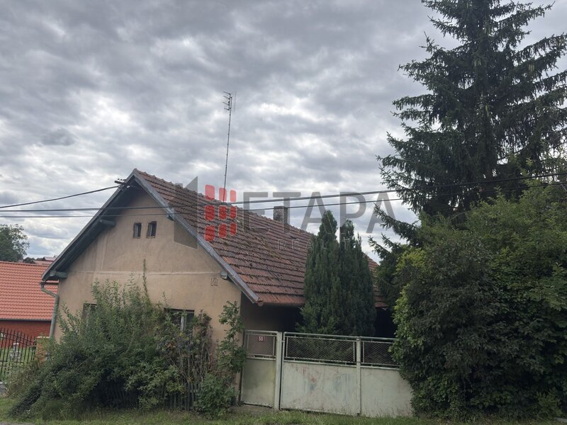 Prodej RD před rekonstrukcí v obci Barchovice v okrese Kolín