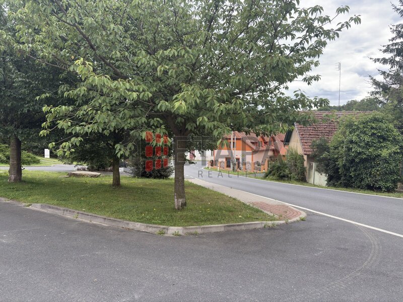 Prodej RD před rekonstrukcí v obci Barchovice v okrese Kolín