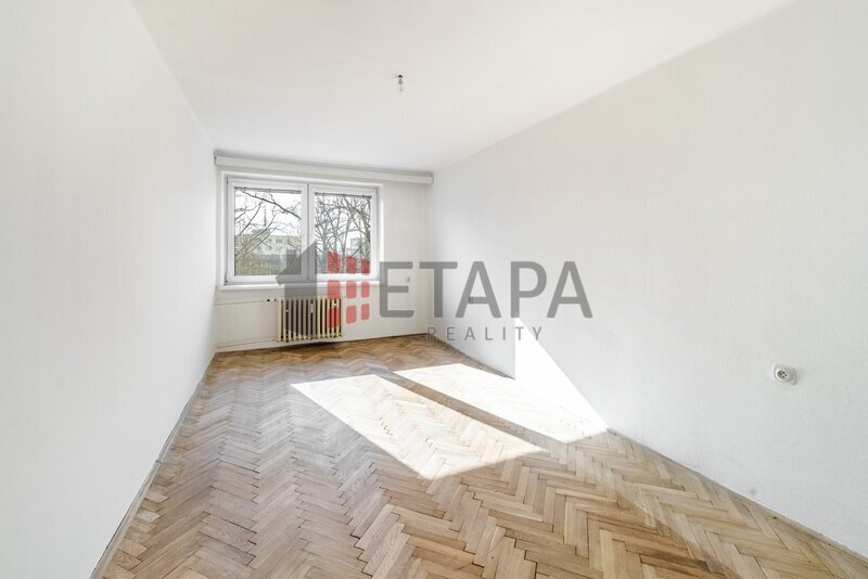 Prodej bytu 2+1 v ulici Husova ve Strakonicích.