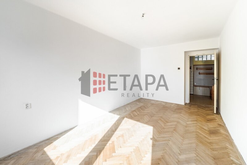 Prodej bytu 2+1 v ulici Husova ve Strakonicích.