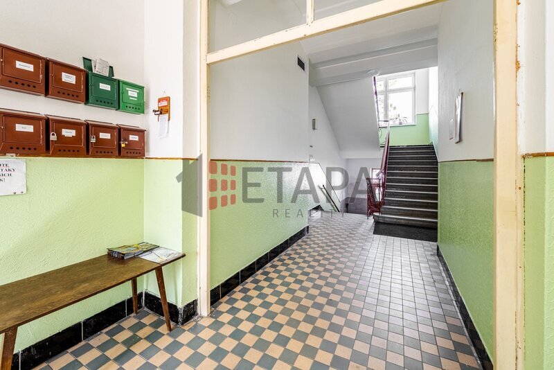 Prodej bytu 2+1 v ulici Husova ve Strakonicích.