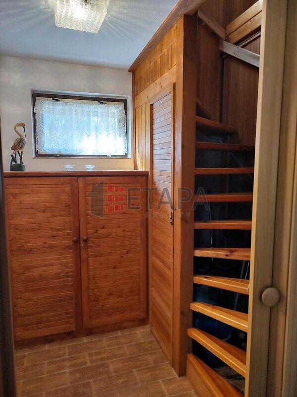 Prodej prostorné zděné chaty 3+1 s terasou v malebné lokalitě u obce Doudleby