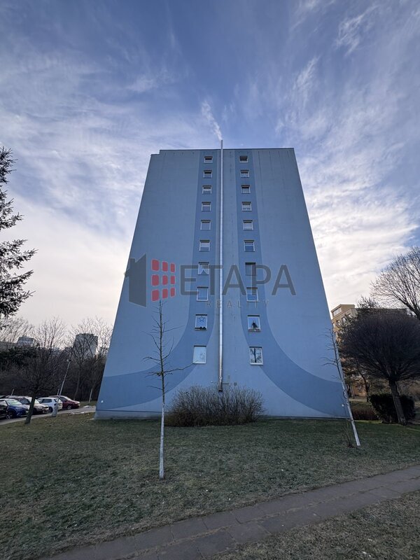 Prodej bytu před rekonstrukcí o dispozici 2+kk, 44 m² + lodžie 7 m²,  Praha – Choceradská