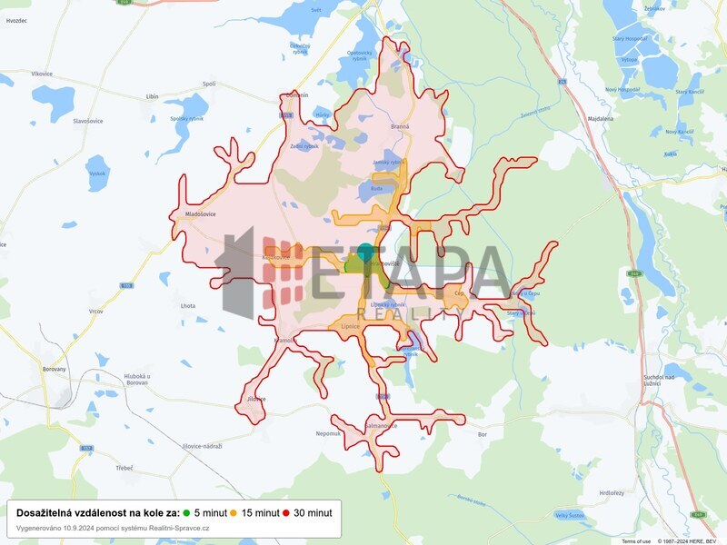 Pronájem 1/2 rodinného domu s vlastní zahradou v obci Hrachoviště.