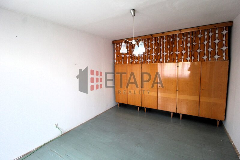 Pronájem bytu 1+1 s balkónem v ulici P. Voka ve Veselí nad Lužnicí.