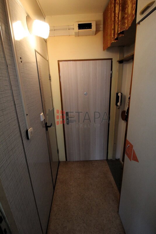 Pronájem bytu 1+1 s balkónem v ulici P. Voka ve Veselí nad Lužnicí.