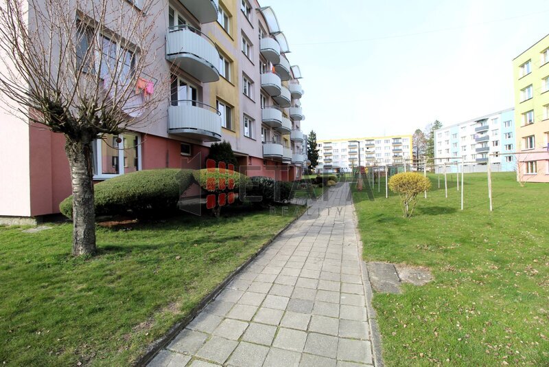 Pronájem bytu 1+1 s balkónem v ulici P. Voka ve Veselí nad Lužnicí.