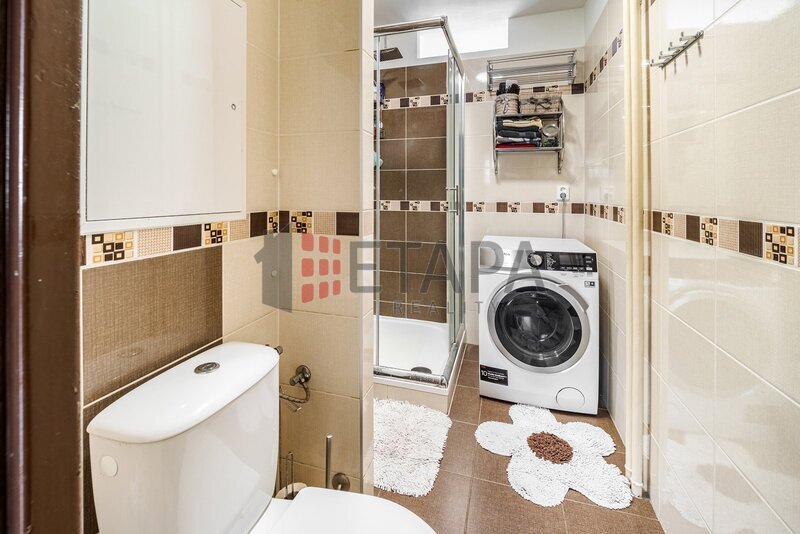 Prodej bytu 3+1 s balkónem v ulici L. M. Pařízka v Českých Budějovicích.