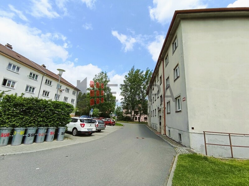 Prodej zděného bytu o dispozici 2+1 ve Volarech