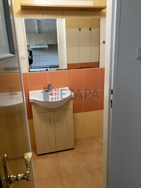 Pronájem rekonstruovaného bytu 2kk ve zděném domě v ul.Skuherského v Českých Budějovicích