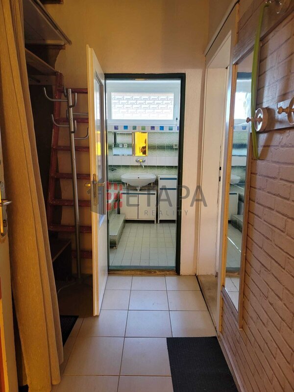 Pronájem bytu 1+1 50 m² s prostornou komorou v ul.Čechova v Českých Budějovicích.