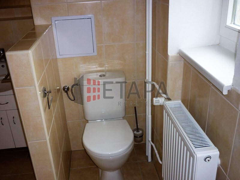 Pronájem bytu 2+1 v ulici Puklicova v Českých Budějovicích.