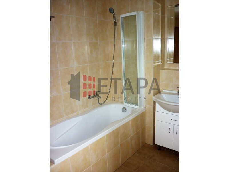 Pronájem bytu 2+1 v ulici Puklicova v Českých Budějovicích.