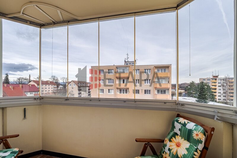Prodej bytu 4+1 s lodžií v ulici Budovatelská v Trhových Svinech.