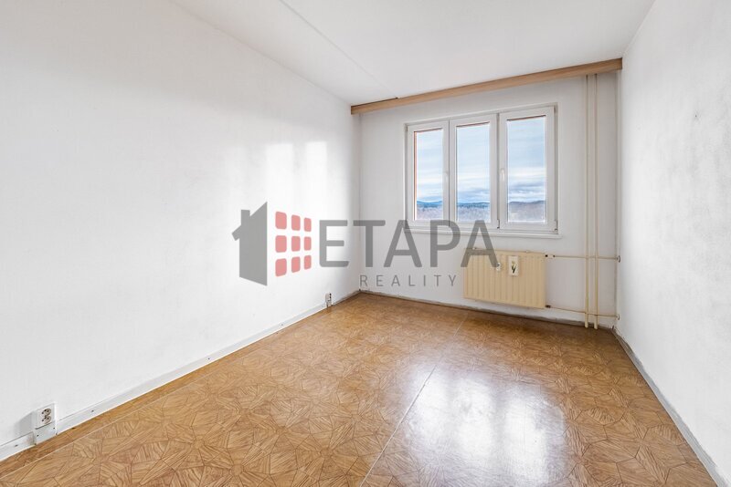 Prodej bytu 4+1 s lodžií v ulici Budovatelská v Trhových Svinech.