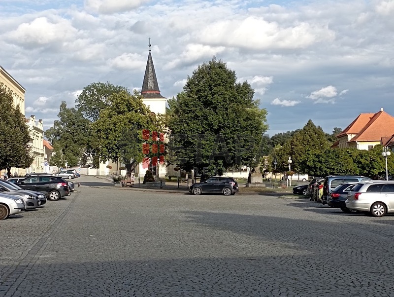 Prodej pozemku pro výstavbu rodinných domů ve Spáleném Poříčí