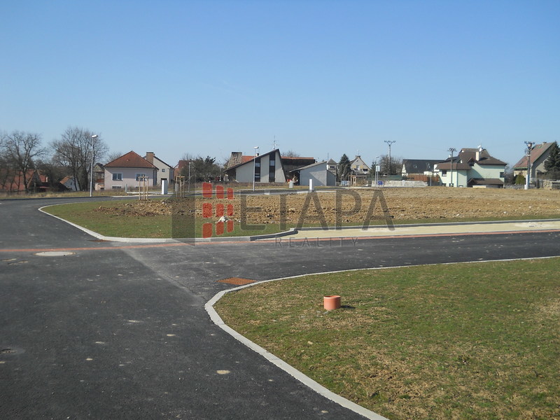 Prodej pozemku určeného k výstavbě rodinného domu v Táboře - Náchodě