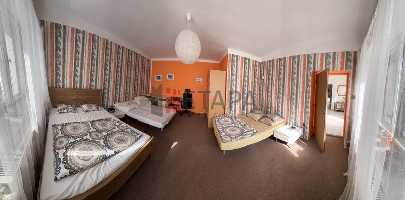 Zemědělská usedlost s developerským potenciálem – Kbelnice, Strakonicko (7 719 m²)