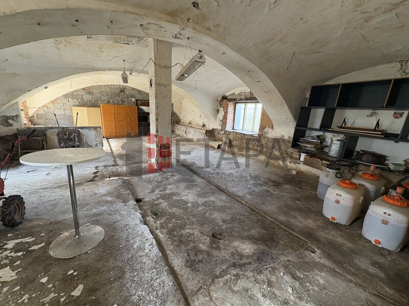 Zemědělská usedlost s developerským potenciálem – Kbelnice, Strakonicko (7 719 m²)