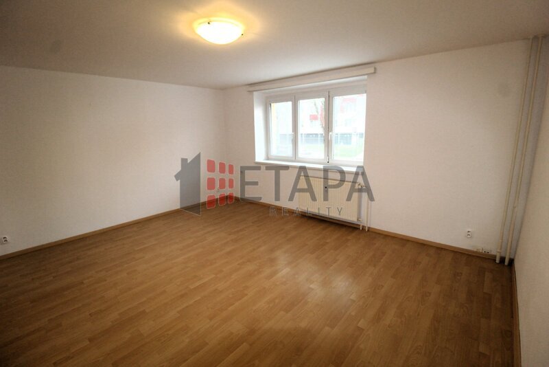 Pronájem bytu 2+1 v ulici Čéčova v Českých Budějovicích.