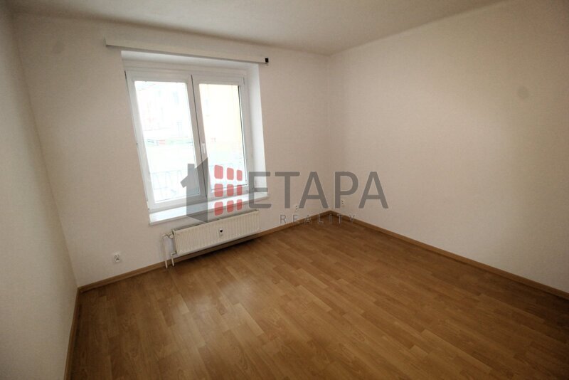 Pronájem bytu 2+1 v ulici Čéčova v Českých Budějovicích.