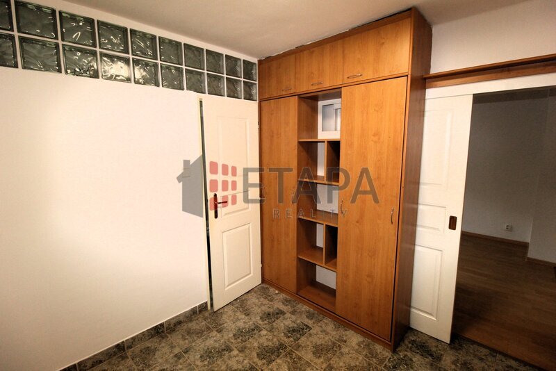 Pronájem bytu 2+1 v ulici Čéčova v Českých Budějovicích.