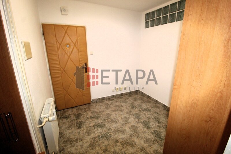 Pronájem bytu 2+1 v ulici Čéčova v Českých Budějovicích.