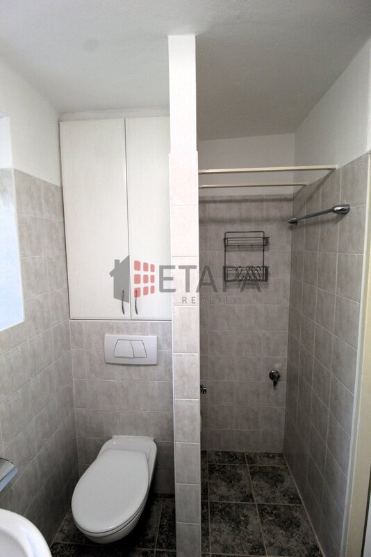 Pronájem bytu 2+1 v ulici Čéčova v Českých Budějovicích.