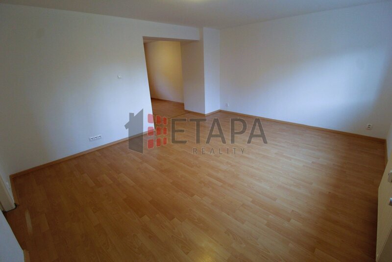 Pronájem bytu 2+1 v ulici Čéčova v Českých Budějovicích.