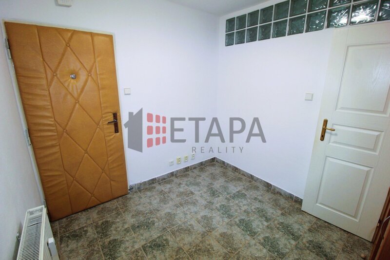 Pronájem bytu 2+1 v ulici Čéčova v Českých Budějovicích.